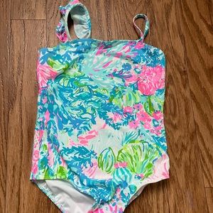 one piece kids swimsuit-never worn!